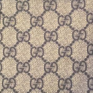 Meet your Posher, Ebony